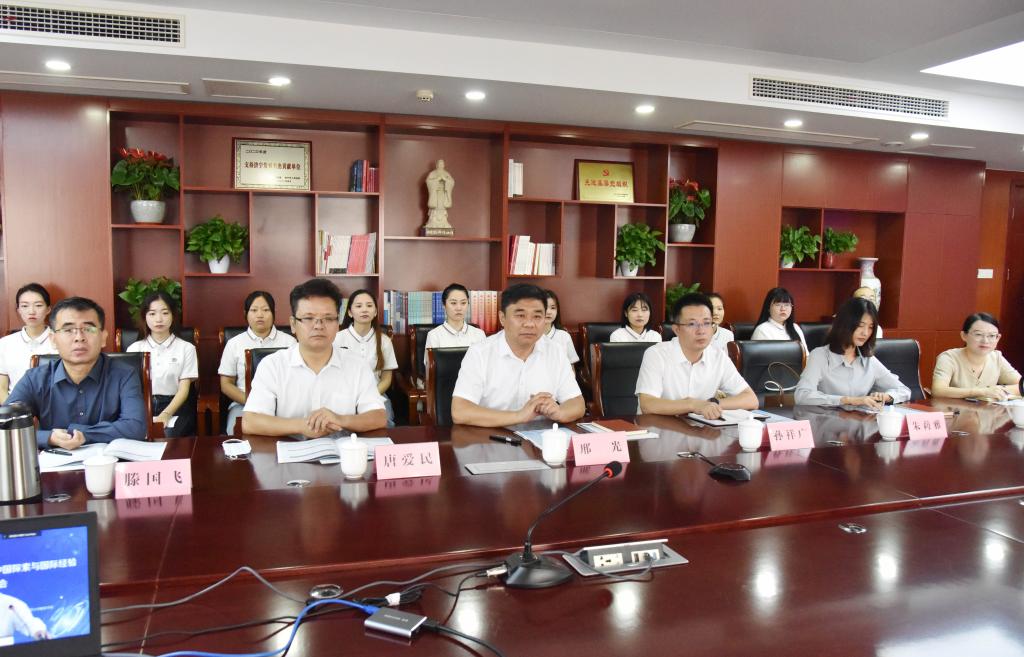 皇冠体育官网