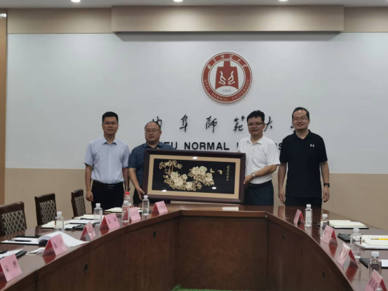 皇冠体育官网