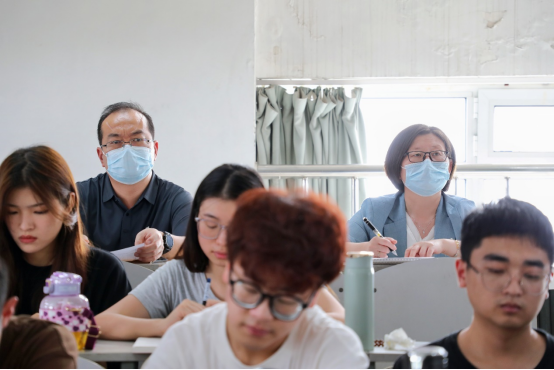 皇冠体育官网