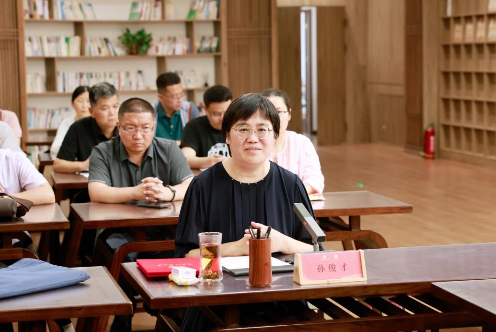皇冠体育官网