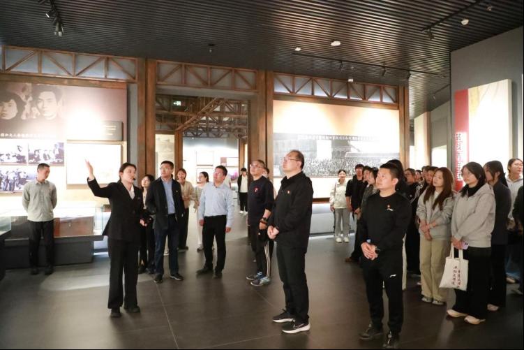 皇冠体育官网